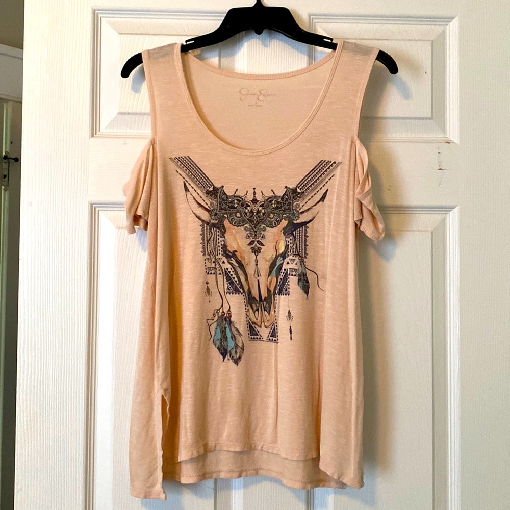 Country peek-a-boo shoulder shirt